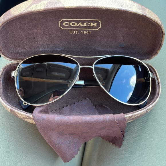 Polarized Coach Aviator Pilot Sunglasses - Picture 2 of 6